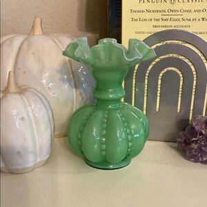 Rare Vintage Fenton Melon Ruffled vase